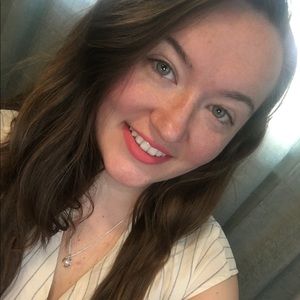 Meet your Posher, Cassie